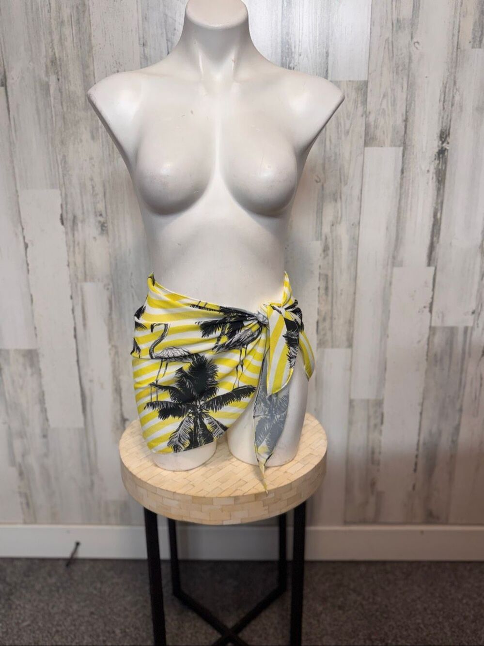 Tropical Flamingo Palm Tree Yellow Striped Sarong Swim Cover Up Scarf Wrap One S